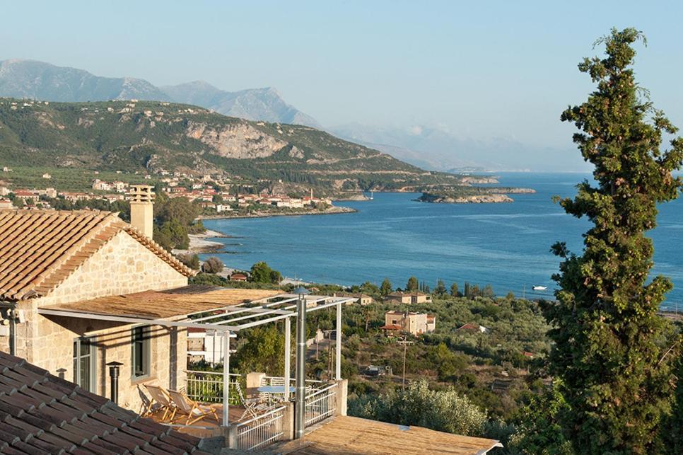 Notos Hotel Kardamyli Exterior foto