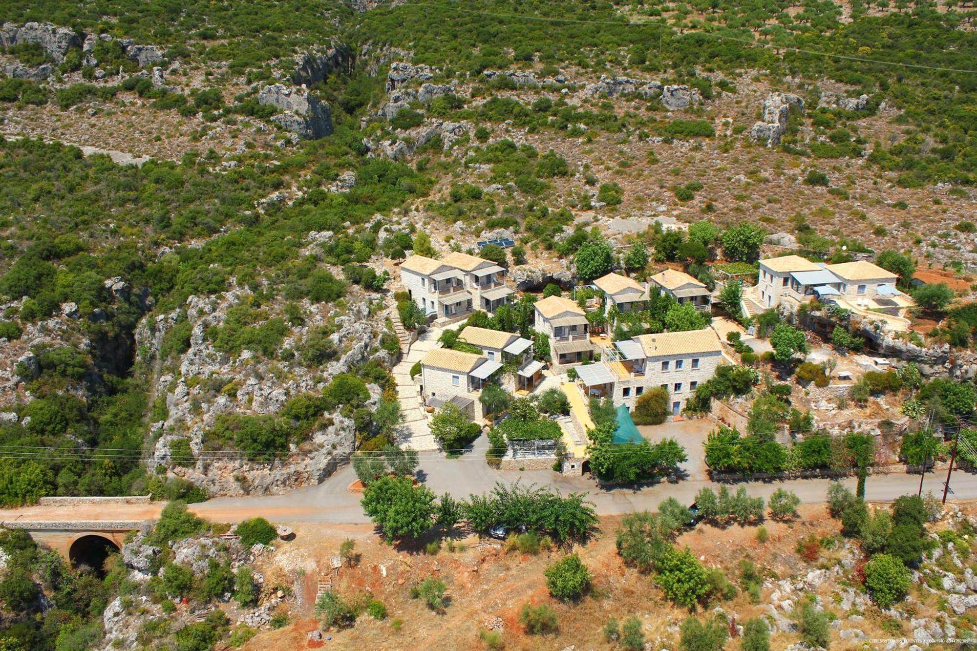 Notos Hotel Kardamyli Exterior foto